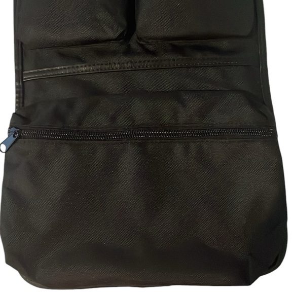 New G.H. Bass & Co. The Rugged And Ready Men’s  Hanging Toiletry No 2 Travel Kit - Picture 5 of 10